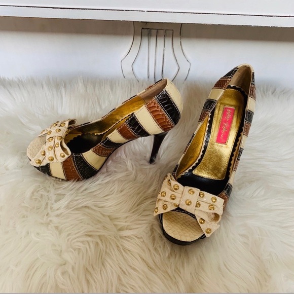Betsey Johnson Heels Size 7 - Picture 2 of 5